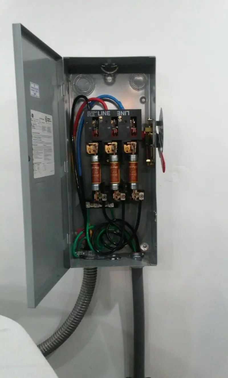 Three-phase disconnect switch installed for Electrical Wiring & Rewiring in Sidney